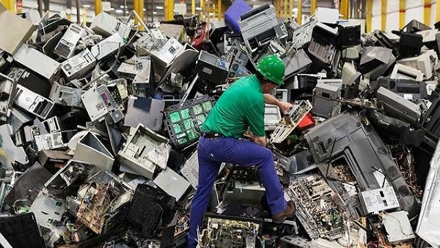 خریدار ضایعات پرند