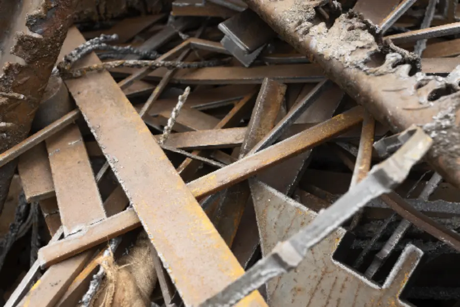 خریدار ضایعات آهن